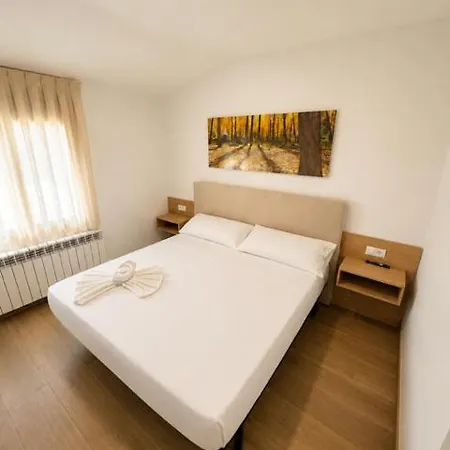 Hotel Royuela Szálloda Royuela